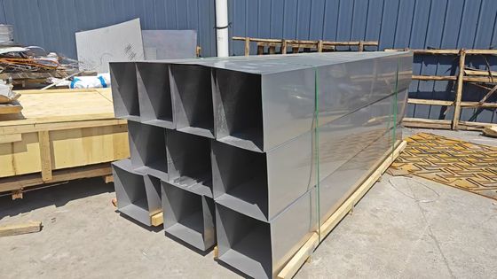 Dobra cena. Tworzenie wytrzymałości długowieczność przemysłowych rur kwadratowych ze stali nierdzewnej do transportu samochodowego w Internecie